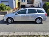 Opel Astra bei Gebrauchtwagen.expert - Abbildung (3 / 15) Opel Astra bei Gebrauchtwagen.expert - Abbildung (3 / 15)