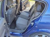 Opel Astra bei Gebrauchtwagen.expert - Abbildung (12 / 15) Opel Astra bei Gebrauchtwagen.expert - Abbildung (12 / 15)