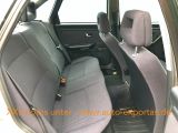 Audi Audi 80 bei Gebrauchtwagen.expert - Abbildung (7 / 10)