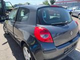 Renault Clio bei Gebrauchtwagen.expert - Abbildung (7 / 10) Renault Clio bei Gebrauchtwagen.expert - Abbildung (7 / 10)