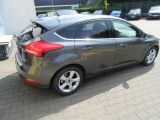 Ford Focus bei Gebrauchtwagen.expert - Abbildung (4 / 15)