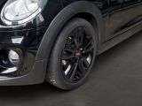 Mini One bei Gebrauchtwagen.expert - Abbildung (6 / 14)