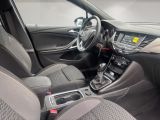 Opel Astra bei Gebrauchtwagen.expert - Abbildung (14 / 15)