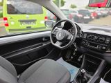 VW Up bei Gebrauchtwagen.expert - Abbildung (13 / 15) VW Up bei Gebrauchtwagen.expert - Abbildung (13 / 15)