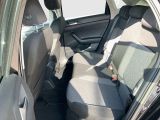 VW Polo bei Gebrauchtwagen.expert - Abbildung (10 / 15) VW Polo bei Gebrauchtwagen.expert - Abbildung (10 / 15)