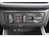 Seat Arona bei Gebrauchtwagen.expert - Abbildung (14 / 15)