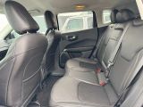 Jeep Compass bei Gebrauchtwagen.expert - Abbildung (9 / 9) Jeep Compass bei Gebrauchtwagen.expert - Abbildung (9 / 9)