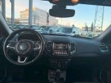 Jeep Compass bei Gebrauchtwagen.expert - Abbildung (8 / 13)