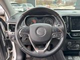 Jeep Cherokee bei Gebrauchtwagen.expert - Abbildung (6 / 9)