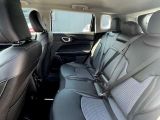 Jeep Compass bei Gebrauchtwagen.expert - Abbildung (12 / 14)
