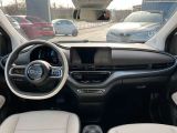 Fiat 500 bei Gebrauchtwagen.expert - Abbildung (9 / 12)