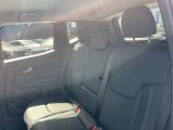 Jeep Renegade bei Gebrauchtwagen.expert - Abbildung (7 / 12)