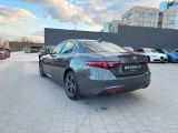 Alfa Romeo Giulia bei Gebrauchtwagen.expert - Abbildung (5 / 11)