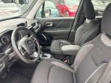 Jeep Renegade bei Gebrauchtwagen.expert - Abbildung (7 / 10)