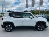 Jeep Renegade bei Gebrauchtwagen.expert - Abbildung (3 / 11)