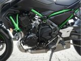 Kawasaki Z 650 bei Gebrauchtwagen.expert - Abbildung (11 / 15) Kawasaki Z 650 bei Gebrauchtwagen.expert - Abbildung (11 / 15)
