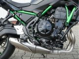 Kawasaki Z 650 bei Gebrauchtwagen.expert - Abbildung (6 / 15) Kawasaki Z 650 bei Gebrauchtwagen.expert - Abbildung (6 / 15)