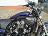 Yamaha VMAX bei Gebrauchtwagen.expert - Abbildung (5 / 15)
