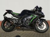 Kawasaki ZX-10R bei Gebrauchtwagen.expert - Abbildung (3 / 15) Kawasaki ZX-10R bei Gebrauchtwagen.expert - Abbildung (3 / 15)