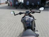 Yamaha XSR bei Gebrauchtwagen.expert - Abbildung (10 / 15) Yamaha XSR bei Gebrauchtwagen.expert - Abbildung (10 / 15)