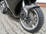 Honda Motorräder bei Gebrauchtwagen.expert - Abbildung (4 / 15) Honda Motorräder bei Gebrauchtwagen.expert - Abbildung (4 / 15)