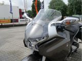 Honda Motorräder bei Gebrauchtwagen.expert - Abbildung (14 / 15) Honda Motorräder bei Gebrauchtwagen.expert - Abbildung (14 / 15)