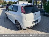Fiat Grande Punto bei Gebrauchtwagen.expert - Abbildung (7 / 15)