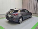 Mazda 3 bei Gebrauchtwagen.expert - Abbildung (4 / 15)