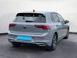 VW Golf bei Gebrauchtwagen.expert - Abbildung (6 / 15)