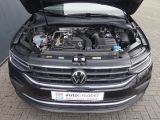 VW Tiguan bei Gebrauchtwagen.expert - Abbildung (9 / 15) VW Tiguan bei Gebrauchtwagen.expert - Abbildung (9 / 15)