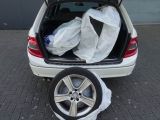 Mercedes-Benz C-Klasse bei Gebrauchtwagen.expert - Abbildung (12 / 15)