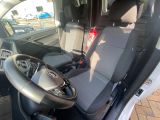 VW Caddy bei Gebrauchtwagen.expert - Abbildung (12 / 15)