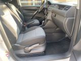 VW Caddy bei Gebrauchtwagen.expert - Abbildung (14 / 15)