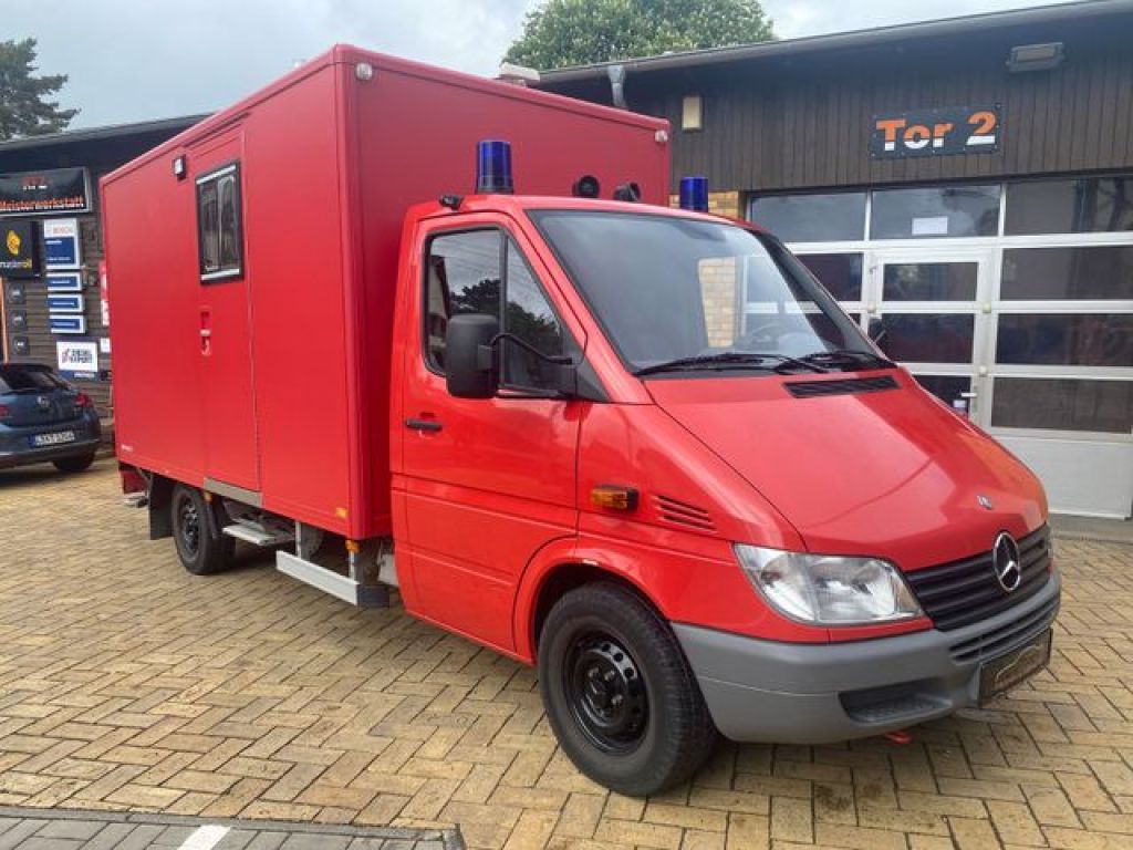 Mercedes-Benz Sprinter bei Gebrauchtwagen.expert - Hauptabbildung Mercedes-Benz Sprinter bei Gebrauchtwagen.expert - Hauptabbildung