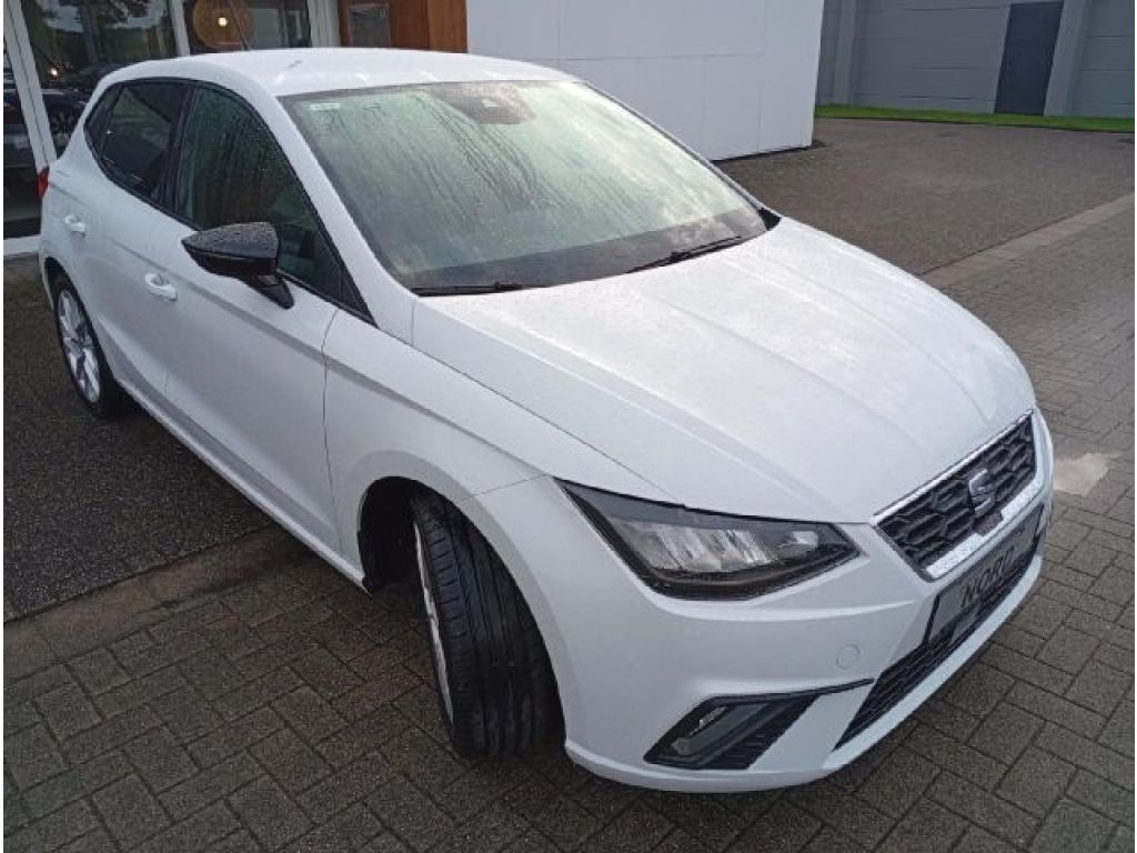Seat Ibiza bei Gebrauchtwagen.expert - Hauptabbildung Seat Ibiza bei Gebrauchtwagen.expert - Hauptabbildung