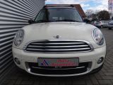 Mini Cooper D bei Gebrauchtwagen.expert - Abbildung (3 / 10)