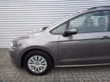 VW Golf Sportsvan bei Gebrauchtwagen.expert - Abbildung (4 / 10)