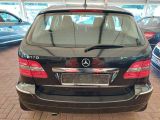 Mercedes-Benz B-Klasse bei Gebrauchtwagen.expert - Abbildung (5 / 15) Mercedes-Benz B-Klasse bei Gebrauchtwagen.expert - Abbildung (5 / 15)