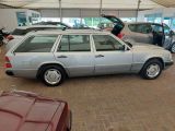 Mercedes-Benz 230 bei Gebrauchtwagen.expert - Abbildung (6 / 15)
