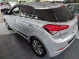 Hyundai i20 bei Gebrauchtwagen.expert - Abbildung (4 / 12)