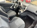 Ford Ka bei Gebrauchtwagen.expert - Abbildung (8 / 9)