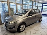 Hyundai i20 bei Gebrauchtwagen.expert - Abbildung (2 / 15)