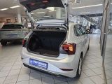 VW Polo bei Gebrauchtwagen.expert - Abbildung (3 / 15) VW Polo bei Gebrauchtwagen.expert - Abbildung (3 / 15)