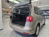 VW Touran bei Gebrauchtwagen.expert - Abbildung (3 / 15) VW Touran bei Gebrauchtwagen.expert - Abbildung (3 / 15)