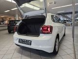 VW Polo bei Gebrauchtwagen.expert - Abbildung (3 / 15) VW Polo bei Gebrauchtwagen.expert - Abbildung (3 / 15)