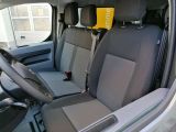 Opel Vivaro bei Gebrauchtwagen.expert - Abbildung (10 / 15)