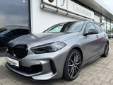 BMW M1 bei Gebrauchtwagen.expert - Abbildung (2 / 15)