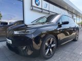 BMW iX bei Gebrauchtwagen.expert - Abbildung (2 / 15) BMW iX bei Gebrauchtwagen.expert - Abbildung (2 / 15)