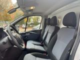 Opel Vivaro bei Gebrauchtwagen.expert - Abbildung (12 / 15)