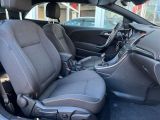 Opel Cascada bei Gebrauchtwagen.expert - Abbildung (13 / 15) Opel Cascada bei Gebrauchtwagen.expert - Abbildung (13 / 15)